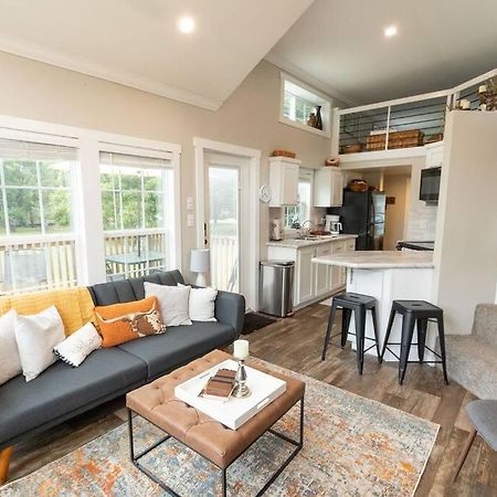 Pet Friendly Tiny House Rental With New Access To Guadalupe River Nbtx New Braunfels Buitenkant foto