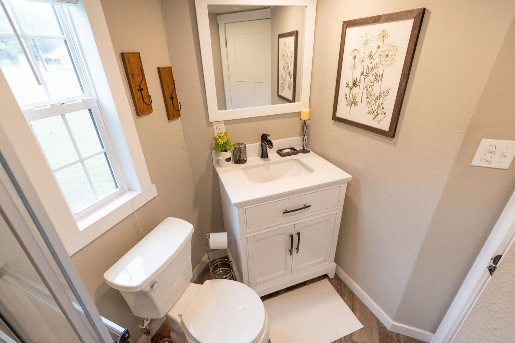 Pet Friendly Tiny House Rental With New Access To Guadalupe River Nbtx New Braunfels Buitenkant foto